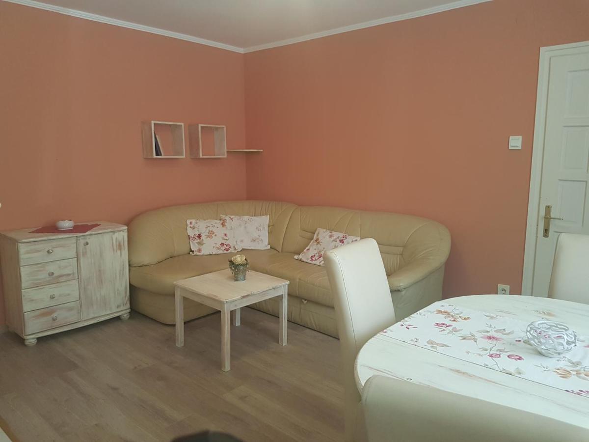 Marie Apartment Megujult - Renewed Hévíz المظهر الخارجي الصورة